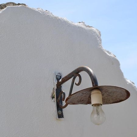 Hostal Trullo Piccola Contrada Locorotondo Exterior foto