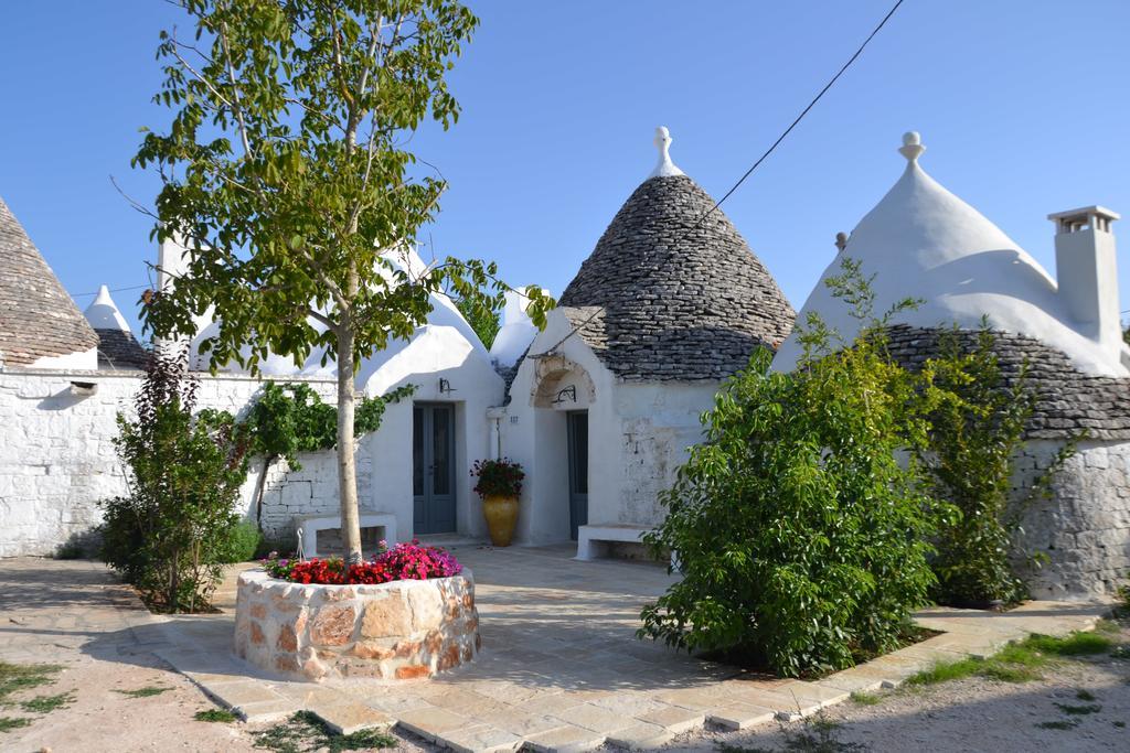 Hostal Trullo Piccola Contrada Locorotondo Exterior foto